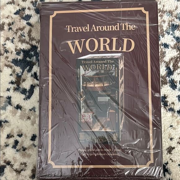 DIY Book Nook Kit for boys & girls to encourage creativity - Picture 1 of 11